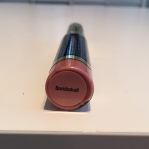 LipSense color Bombshell