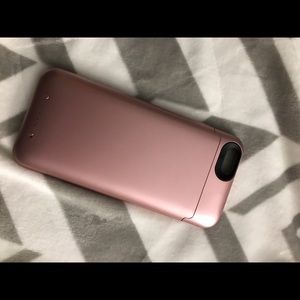 Rose gold 6plus Mophie
