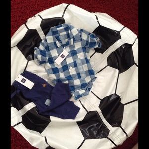 ⚽️ sweet Baby Gap shirt + jogger ⚽️