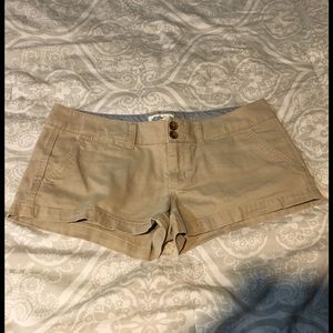 American Eagle khaki shorts