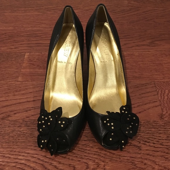 Black Jcrew peep toe heels w/gold flower accents