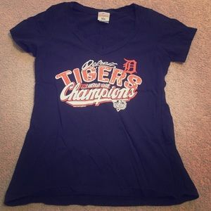 Detroit Tigers women shirt