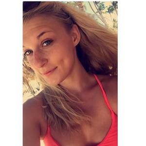 Meet your Posher, Selina