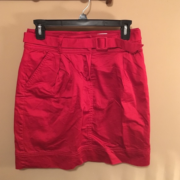 Red H & M skirt with pockets