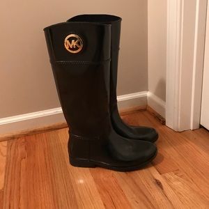 Micheal Kors rain boots!
