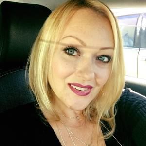 Meet your Posher, Rose