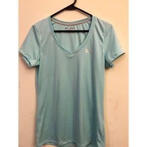 Under Armour M loose fit V neck women's shirt