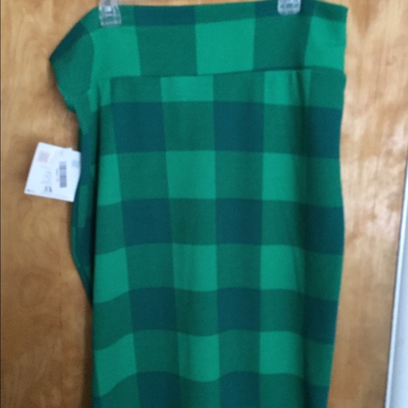 LulaRoe Cassie Skirt