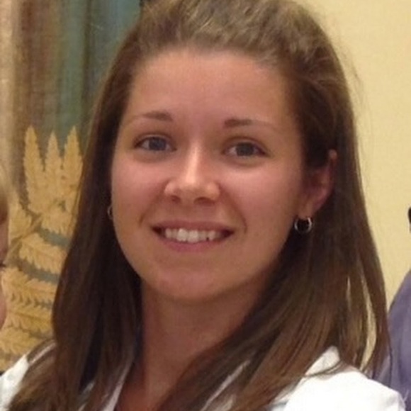 Meet your Posher, Christabelle - Picture 2 of 2