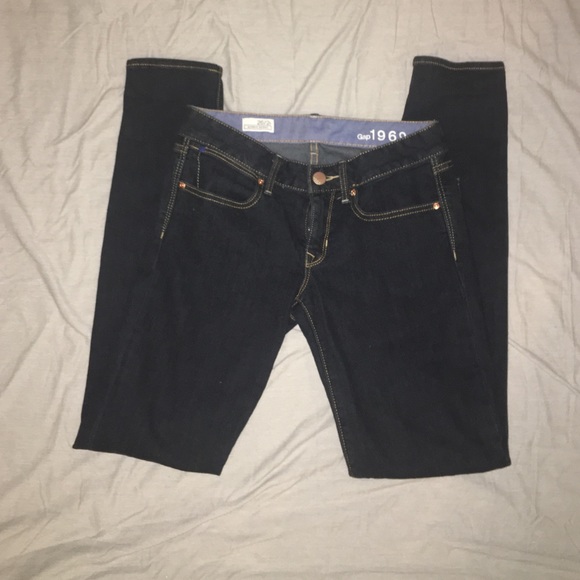 Gap 1969 Always Skinny, Dark Blue. Size 26/2r