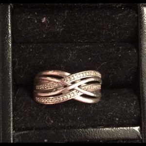 Kay Jewelers Criss-Cross Ring