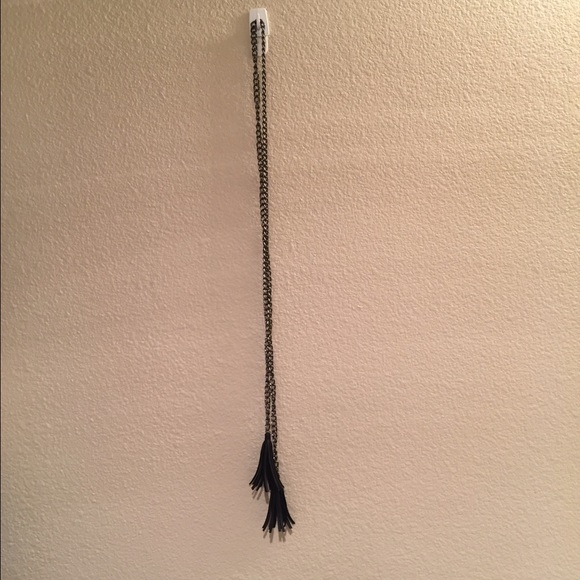 🛎Black Silver Necklace with Leather Tassels🛎 - Picture 2 of 2