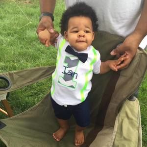 Meet your Posher, Ebony