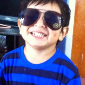 Meet your Posher, Alma