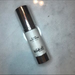 The Estee Edit Flash Illuminator in 01 Spot Light