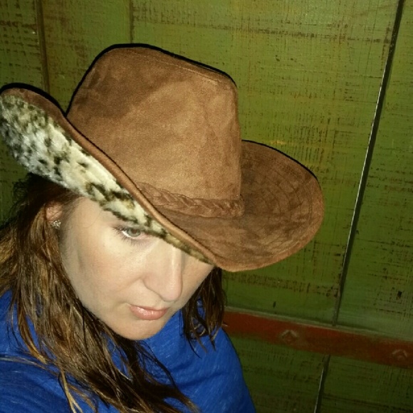 hat - Picture 2 of 4