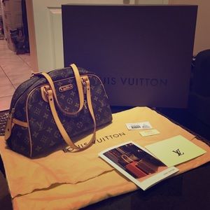 Louis Vuitton Authentic Montorgueil PM Bag