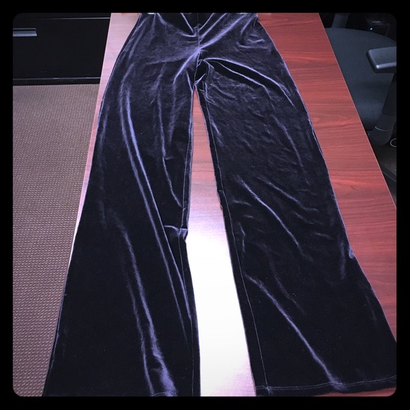 Laundry by Shelli Segal Velvet Pants