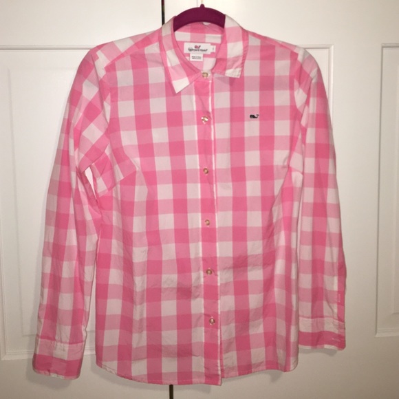 NWOT Vineyard vines pink check button down