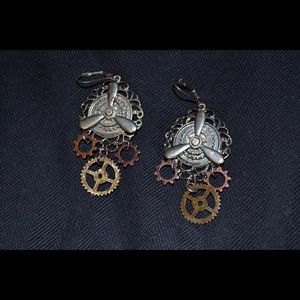 Steampunk Gear Earrings!