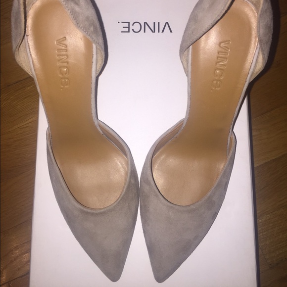 Brand new VINCE heels - Picture 2 of 4