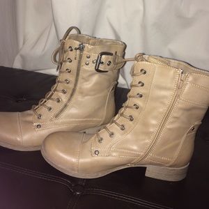 Dark Tan Guess combat boots