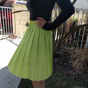 SALE ⭐ HOST PICK!! ⭐ Anthropologie Pleated Skirt