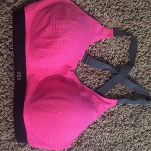 💕Victoria Secret💕sports bra 34DD