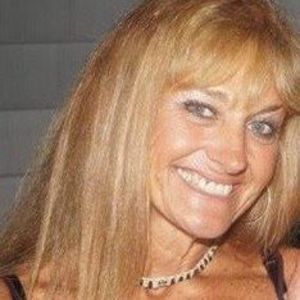 Meet your Posher, Cyndi