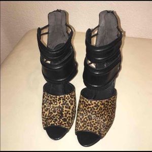 Kenneth Cole heels size 8