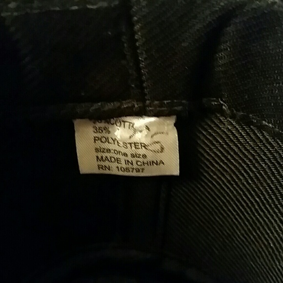 Hat - Picture 4 of 4