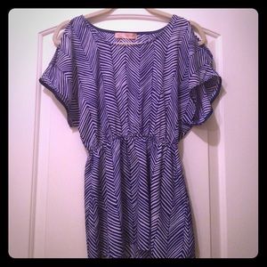 Royal blue & white modern blouse