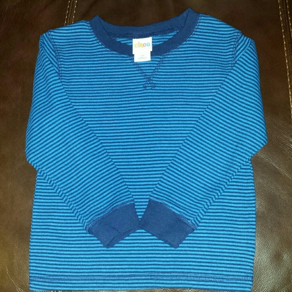 LOOK- EUC little boys shirt!!