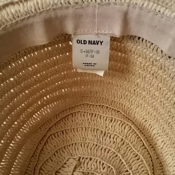 Hat - Picture 3 of 4