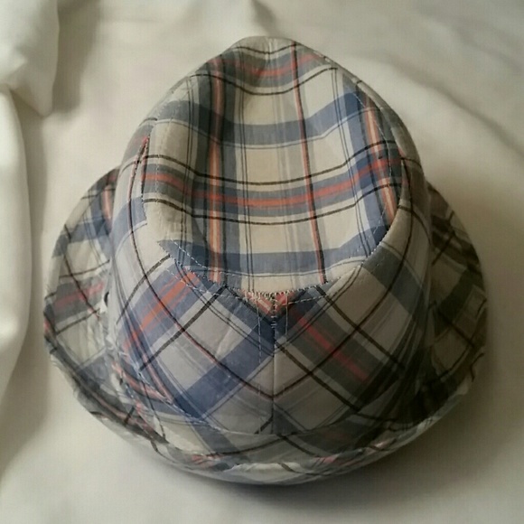 Hat - Picture 4 of 4