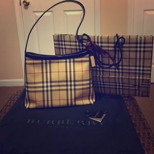 Burberry Hobo Shoulder Bag