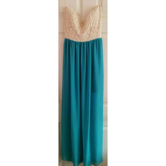 Lace and Chiffon Maxi Dress