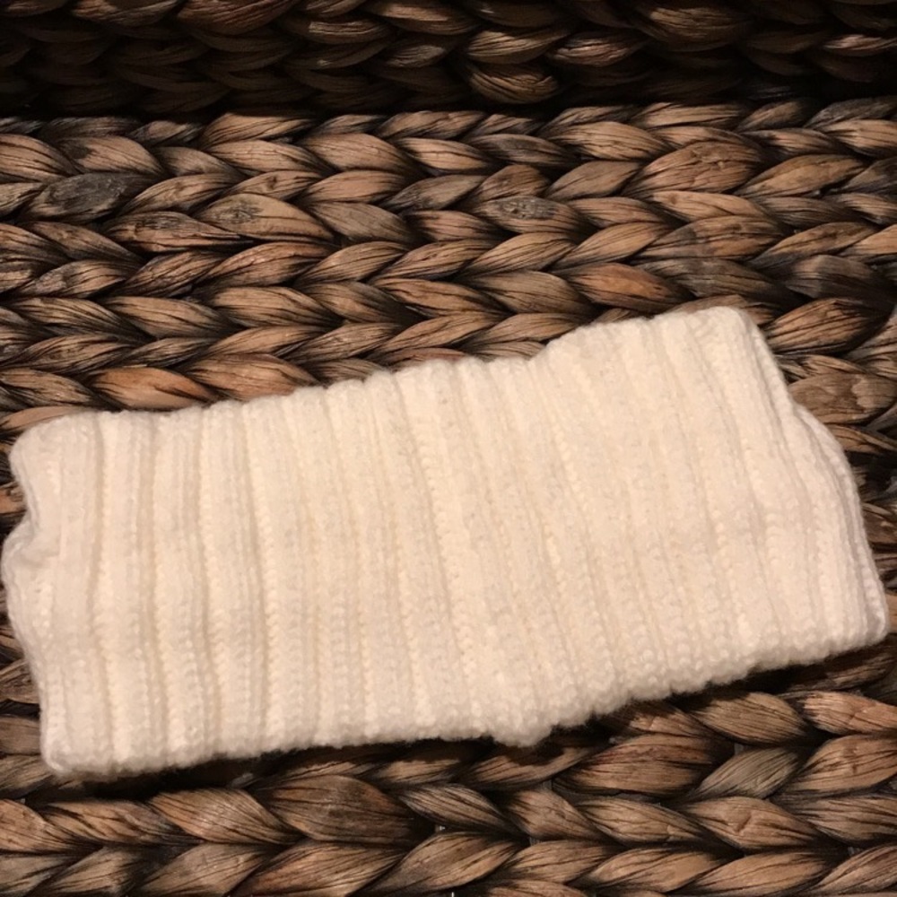 Animal Ear Knit Crochet Headband - Picture 6 of 8