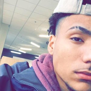 Meet your Posher, Jãy