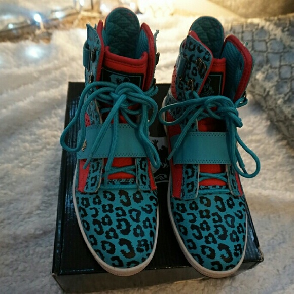 Blue Cheetah Print Valdo Sneakers