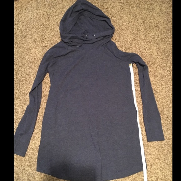 Tek Gear very long Cowl neck Tunic size L