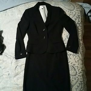 Navy blue Tahari skirt suit with bow
