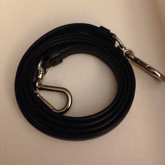 Black Leather Pocket Book Strap