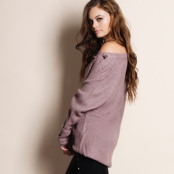 Murmur Lace Up Sweater Top - Picture 2 of 3