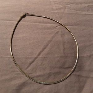 Reversible herringbone necklace