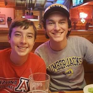 Meet your Posher, Ethan