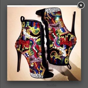 Custom bootie