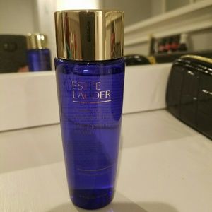 Estee Lauder Eye Makeup Remover!