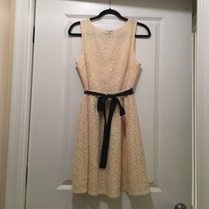 ❤️Host Pick❤️Cream Lace Dress from Francesca's