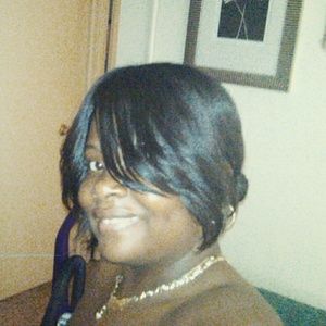 Meet your Posher, Carla